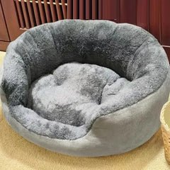 Ultra Soft Dog & Cat Bed – Warm Pet Sofa Cushion